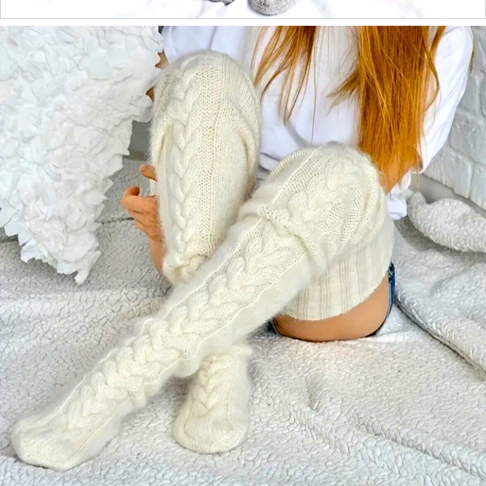 Knee Highs! Perfect Socks cozy, sexy perfec. The wardrobe is lit